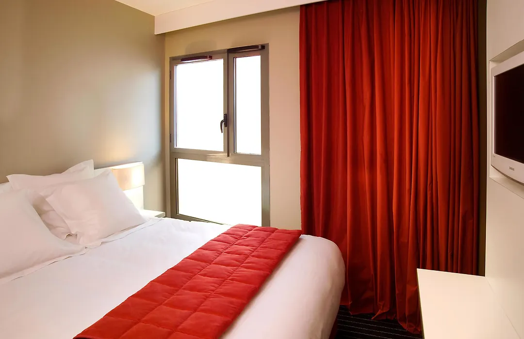 B&B HOME Lyon Centre Berthelot-1